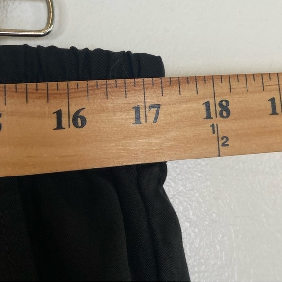 Gap Women’s Pull On Pants Size L Lyocell Tencel Cropped Tapered Downstring Black - Picture 9 of 14